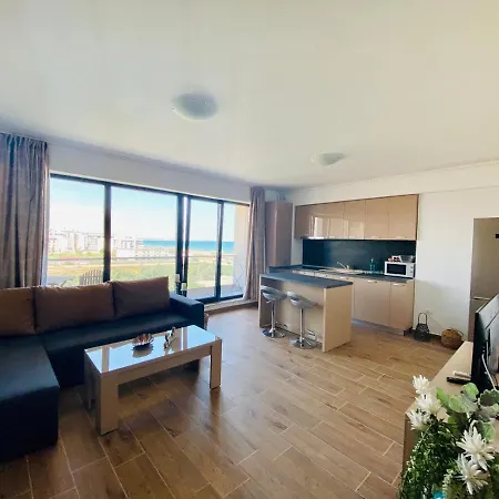 Bliss - Mamaia Nord *