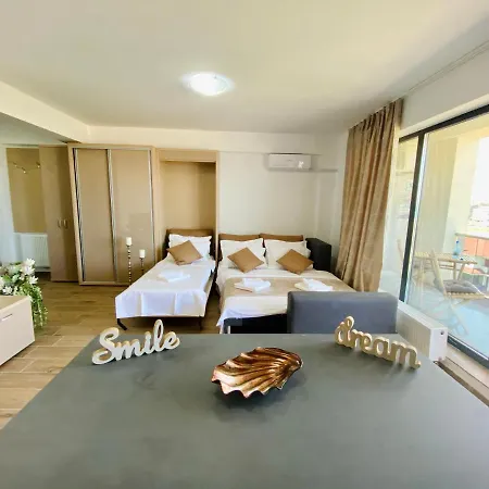 Bliss - Mamaia Nord Navodari